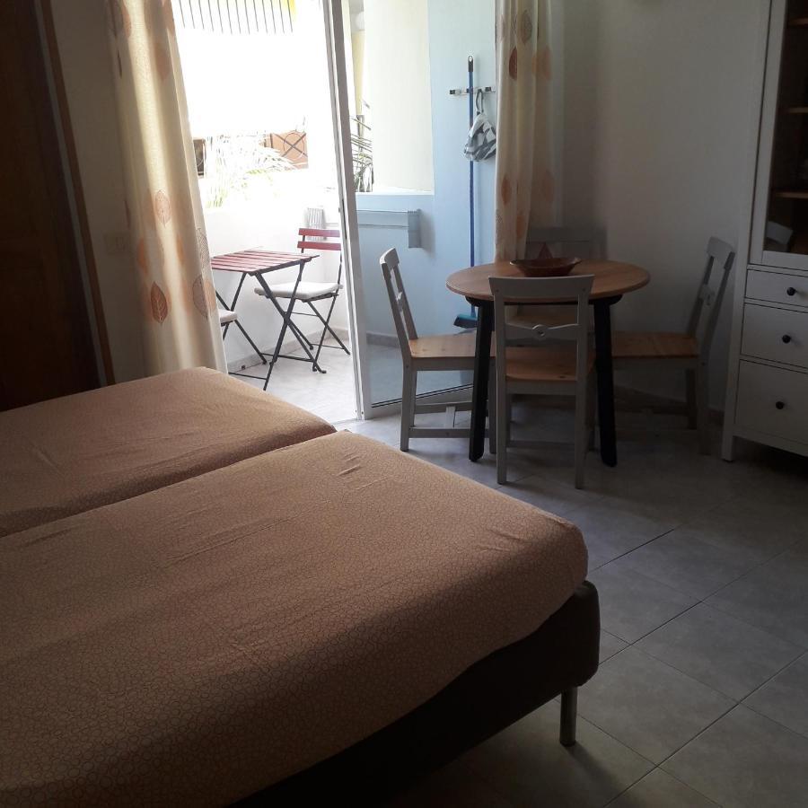 Edificio Gavota Appartement Los Cristianos  Buitenkant foto