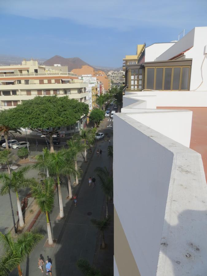 Edificio Gavota Appartement Los Cristianos  Buitenkant foto